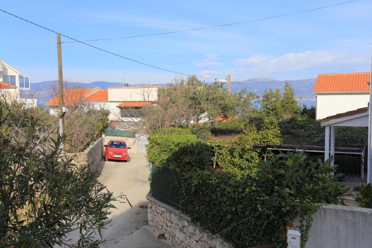 Apartments By The Sea Slatine, Ciovo - 16345 Exterior photo